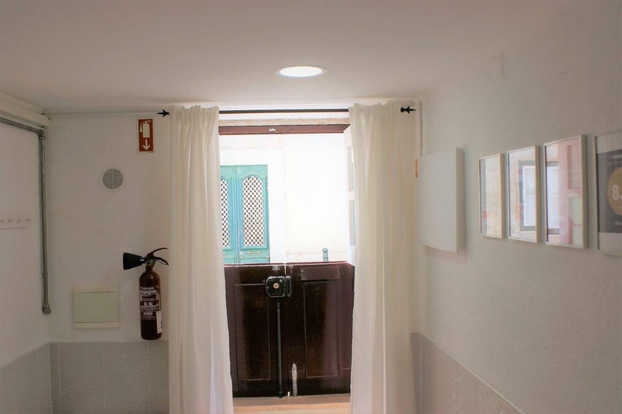 Alfama 34 Apartment Lisbon Luaran gambar